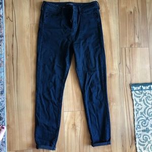 Liverpool hi-rise ankle jean. Size 4/27